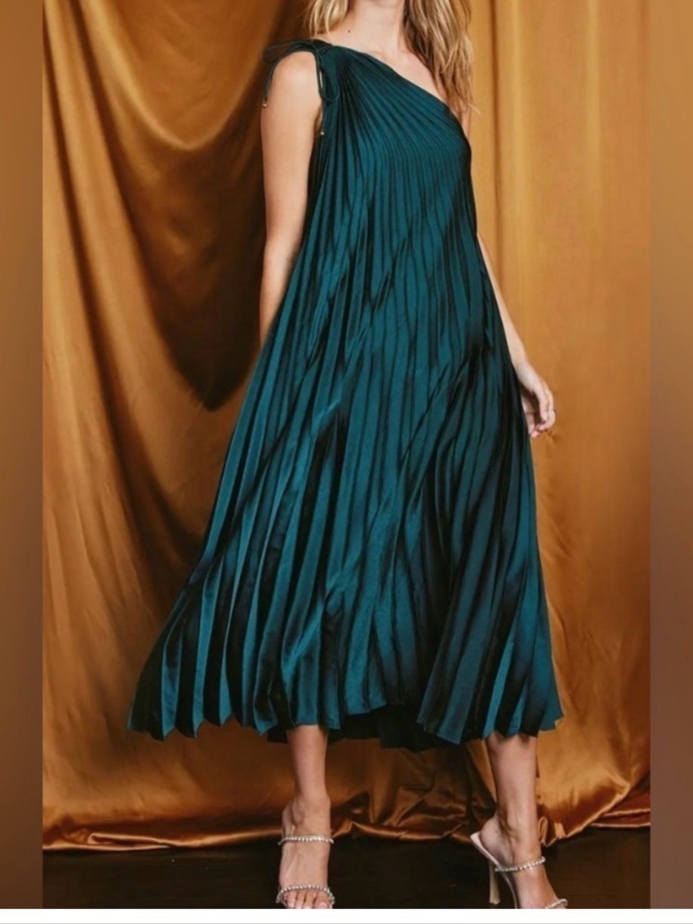Dress Forum One Shoulder Pleated Midi Dress Size Medium NWT